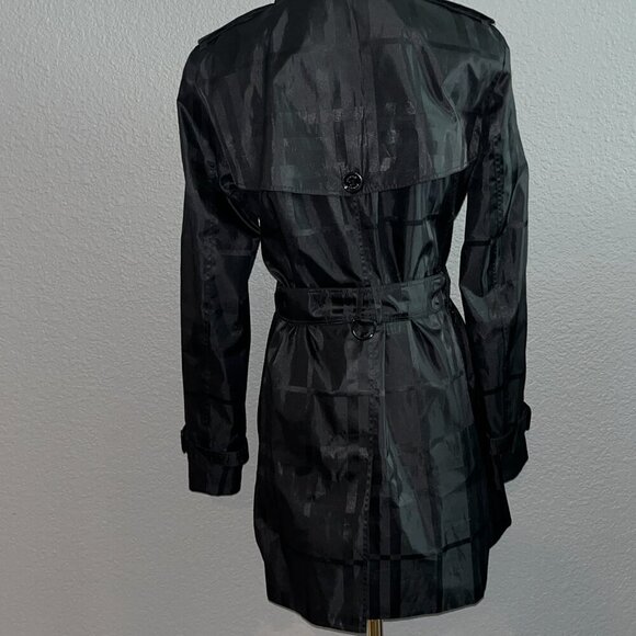 BURBERRY BRIT Classic Black on Black Plaid Trench Coat EUC - Like New size 8P - Picture 7 of 15